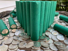 Load image into Gallery viewer, VINTAGE GREEN BANK ROLL WITH A BU SILVER DIME SHOWING
