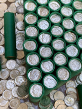 Load image into Gallery viewer, VINTAGE GREEN BANK ROLL WITH A BU SILVER DIME SHOWING
