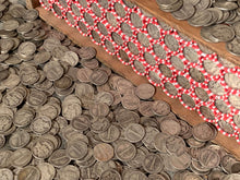 Load image into Gallery viewer, VINTAGE RED &amp; WHITE BANK ROLL WITH A SILVER DIME SHOWING
